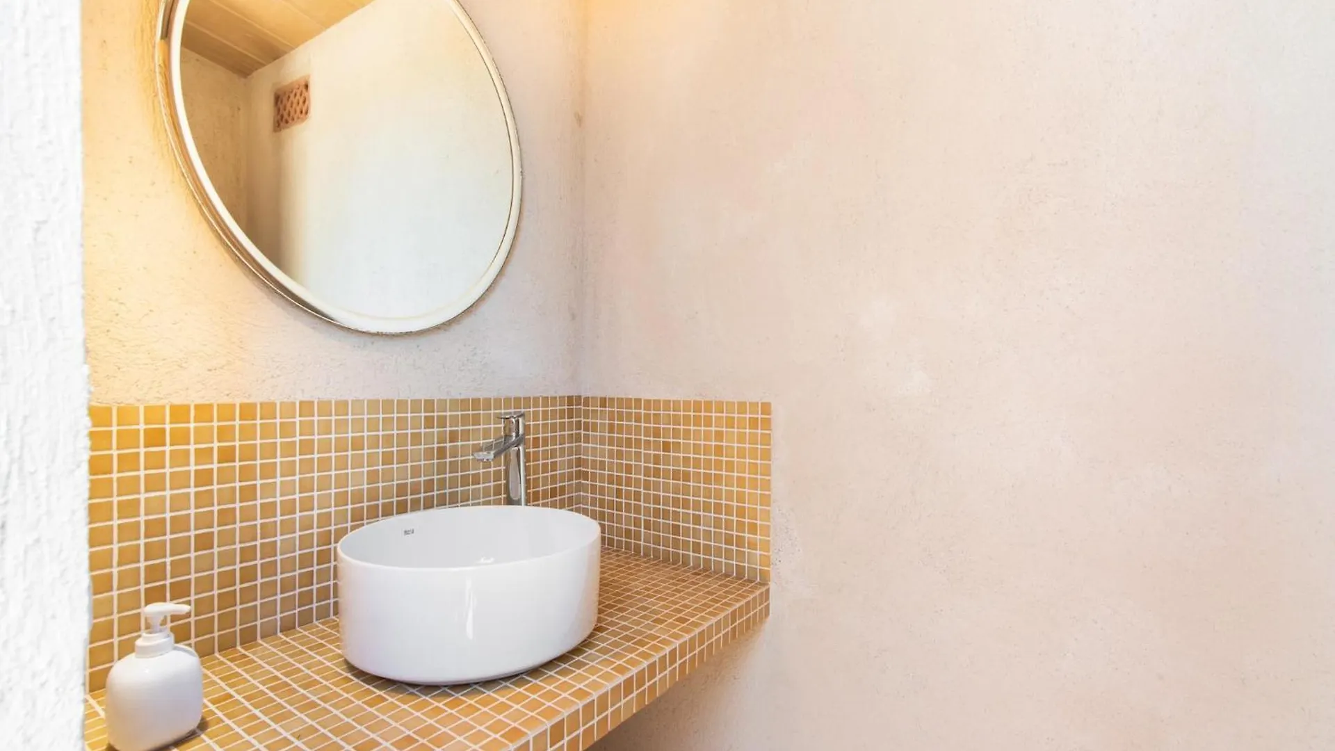 Country House Near Cala Petita Beach Manacor  Casa vacanze