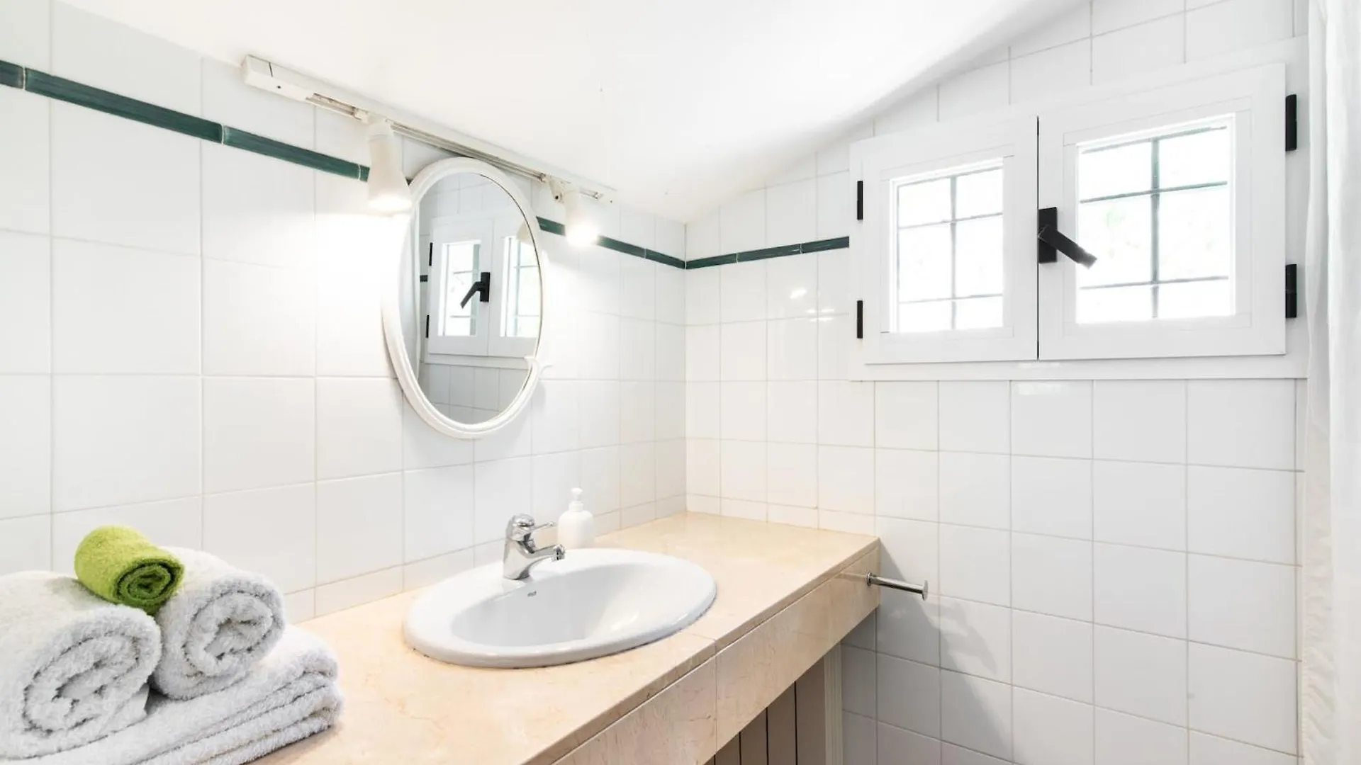 Country House Near Cala Petita Beach Manacor  0*, Manacor (Mallorca)